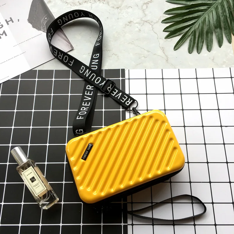 

Luxury Hand Bags For Women 2021 New Suitcase Shape Totes Fashion Mini Luggage Bag Women Famous Brand Clutch Bag Mini Box Bag