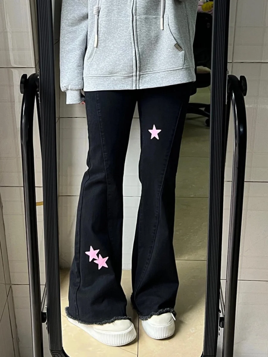 Большие размеры 50 00 кг. Черные джинсы с микроподтяжками для полных девушек.