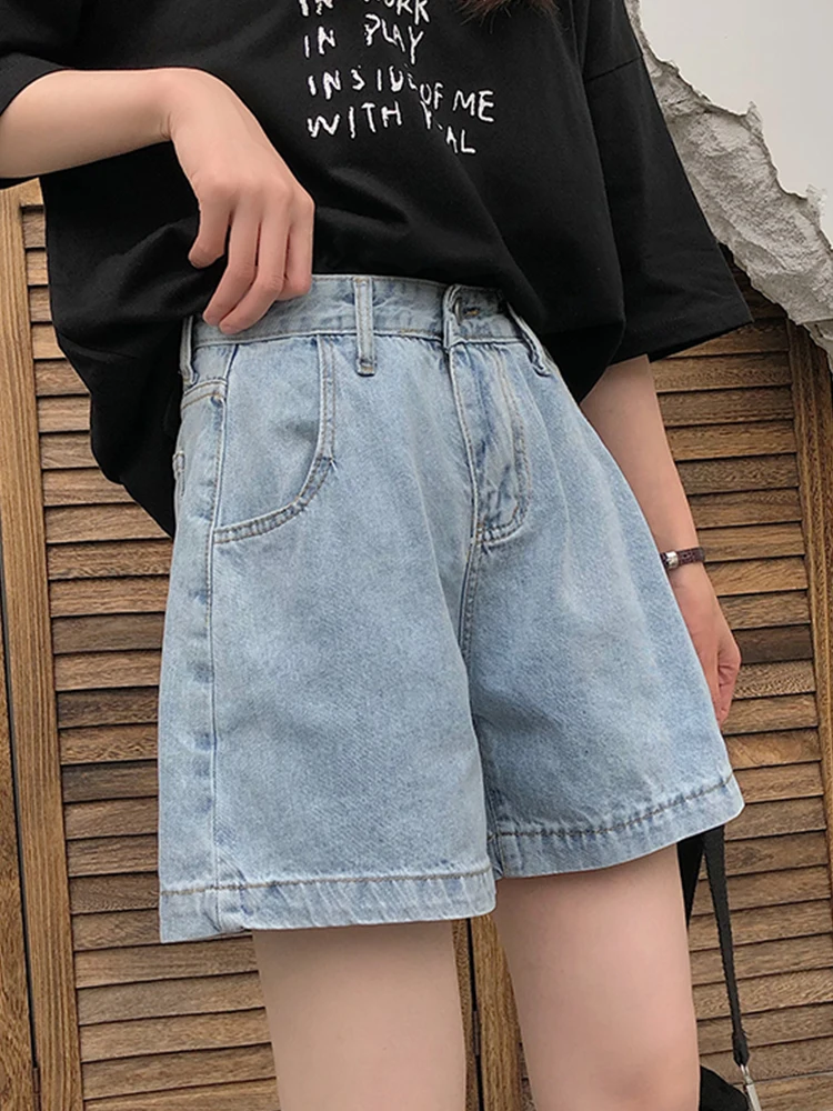 New Streetwear Women Loose High Waist Blue Denim Shorts Spring Summer Female Button Wide Leg Jeans Shorts Bottoms