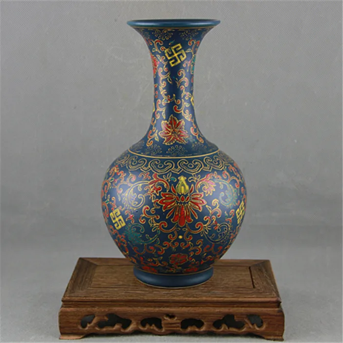 

Jingdezhen Antique vase decorated with deep blue glaze, enamel and flower pattern in Yongzheng, Qing Dynasty