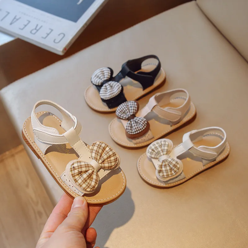 

Сандалии пляжные нескользящие для девочек, обувь с бантом и мягкой подошвой, Модные Босоножки с открытым носком для младенцев, лето