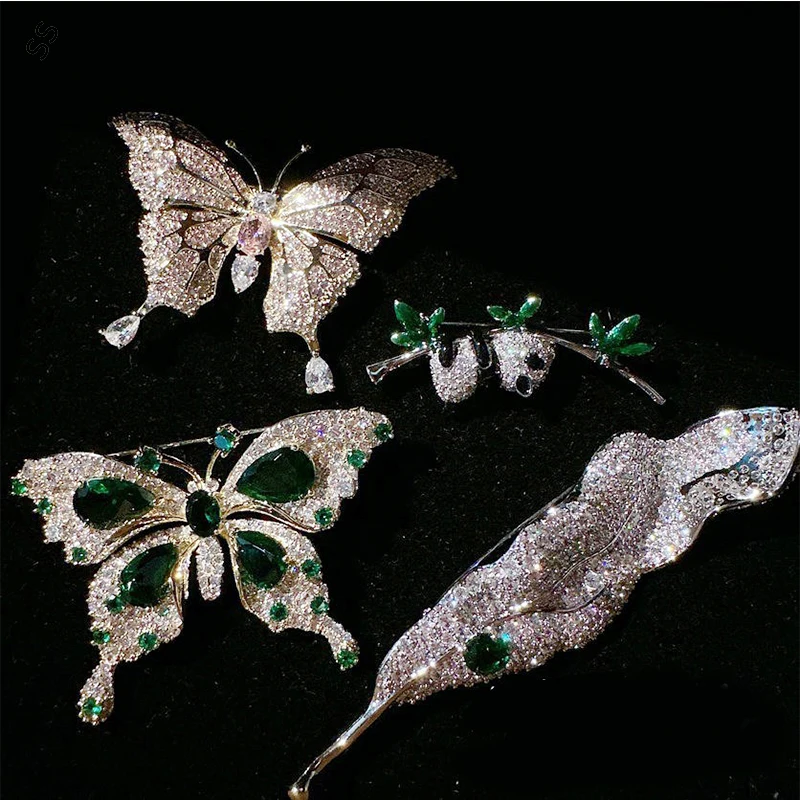 

Women Charming High Quality Zircon Brooches Butterfly and Dead Leaf Designed Garment Accessories Corsage Pins Customized