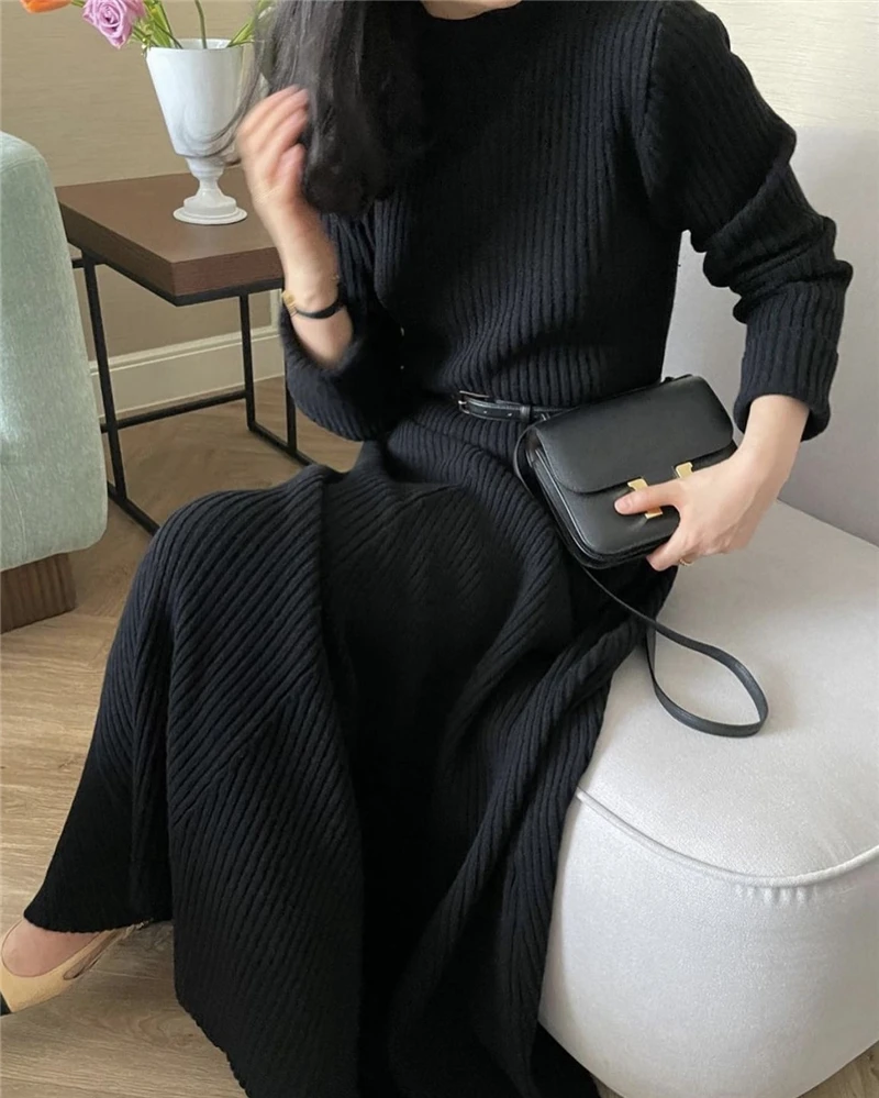 

Korean autumn and winter vintage temperament semi-high collar pit strip loose casual long sleeve knitted sweater dress women
