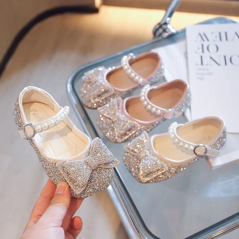 

Flower Children's Korean Fashion Party Wedding Shoes Kids Baby Sequins Bling Cute Design Princess Crystal Shoes New 2022 Sliver