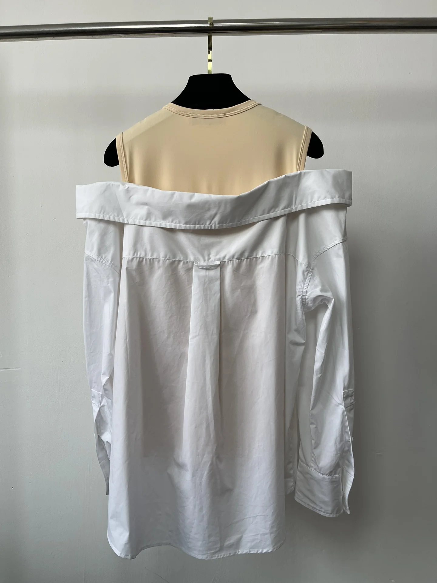 Рисунок 3 - Рубашка на одно плечо