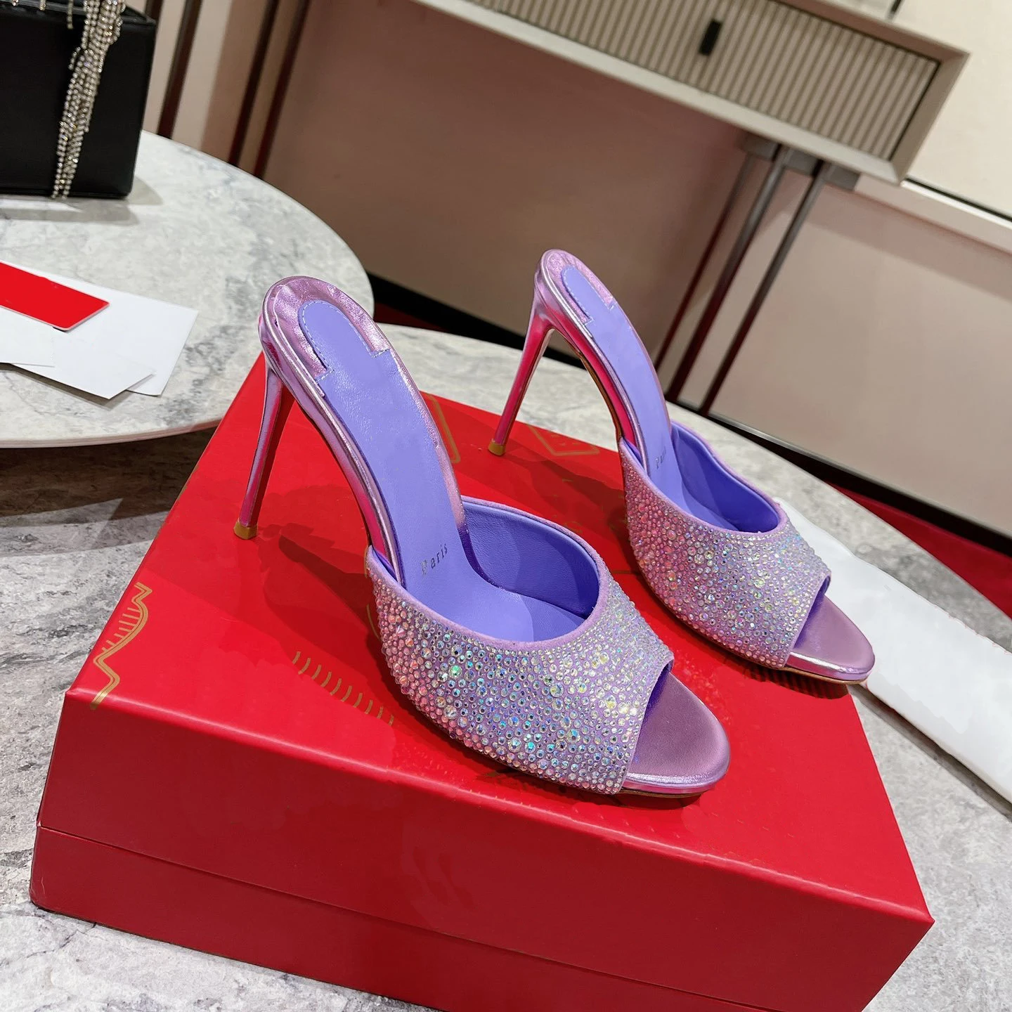 

Top Quality Womens High Heels Luxury Fashion Ladies Crystal Glisten Red Sole Shoes Classic Retro Designer 10cm High heel 1127HJ