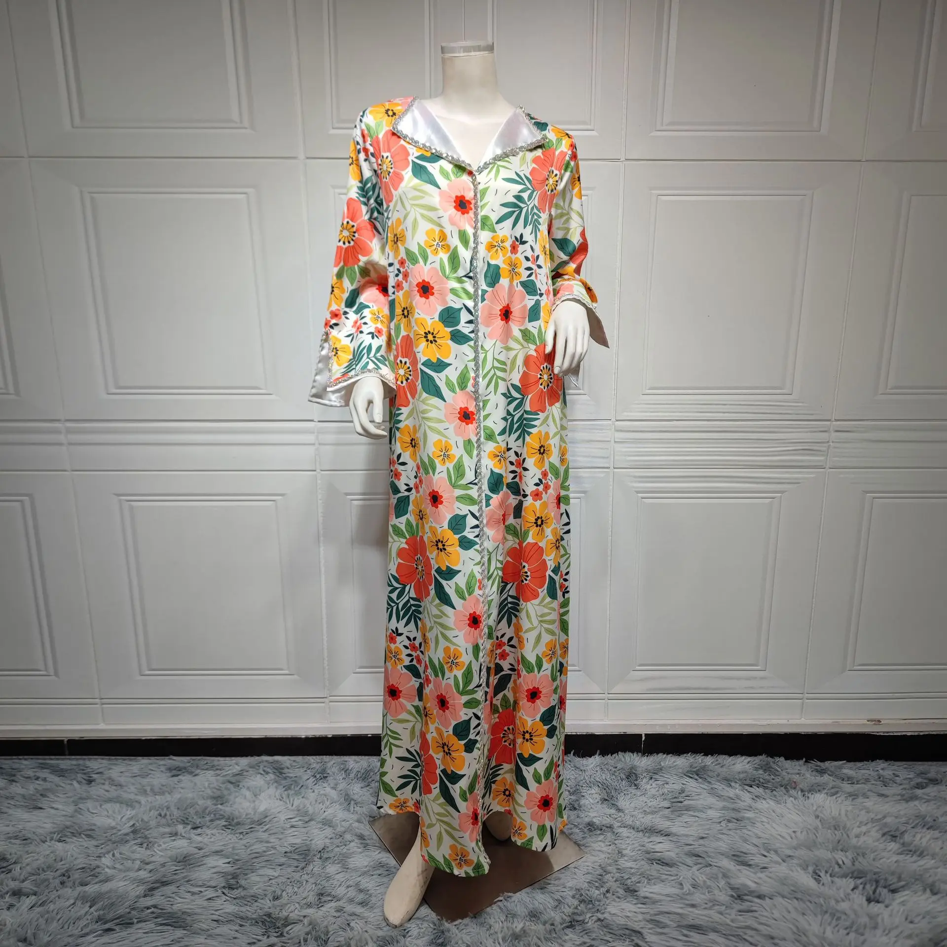 2023 Spring Muslim New Fashion Dress Middle East Gowns Multicolor Floral Printing Long Sleeves Crystals Elegant Ladies Dresses