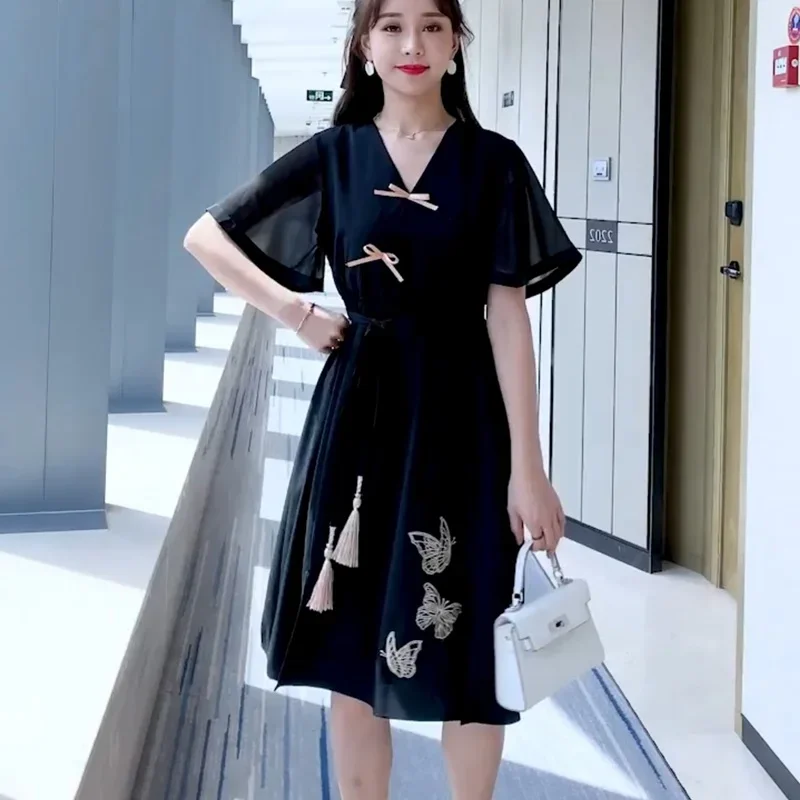Традиционное китайское платье Qipao Hanfu Qi Pao с вышивкой бабочки женское летнее 2024