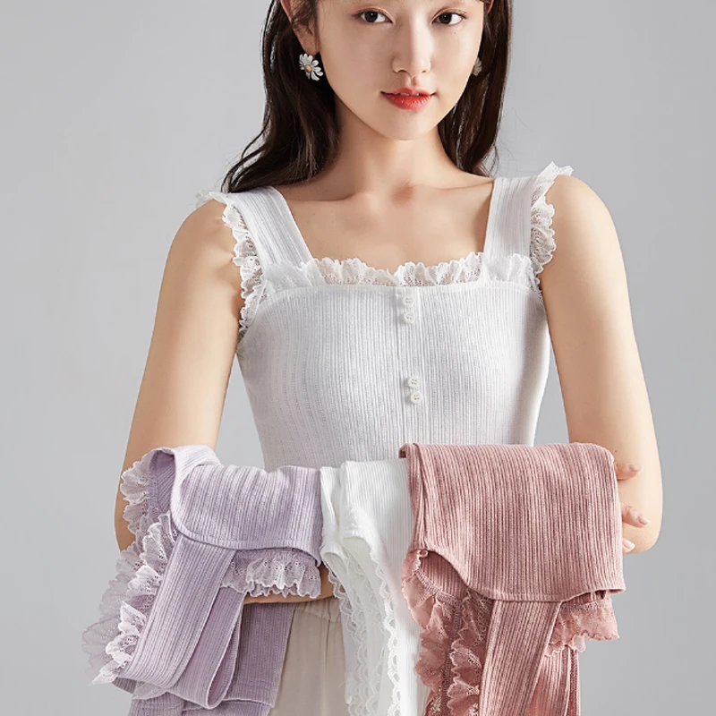 

Топ женский тонкий трикотажный, кружевной, без рукавов