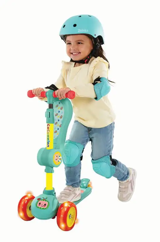 

SPARK 3 Wheel Light-Up Scooter with Folding Seat for Boys & Girls Ages 3 and up