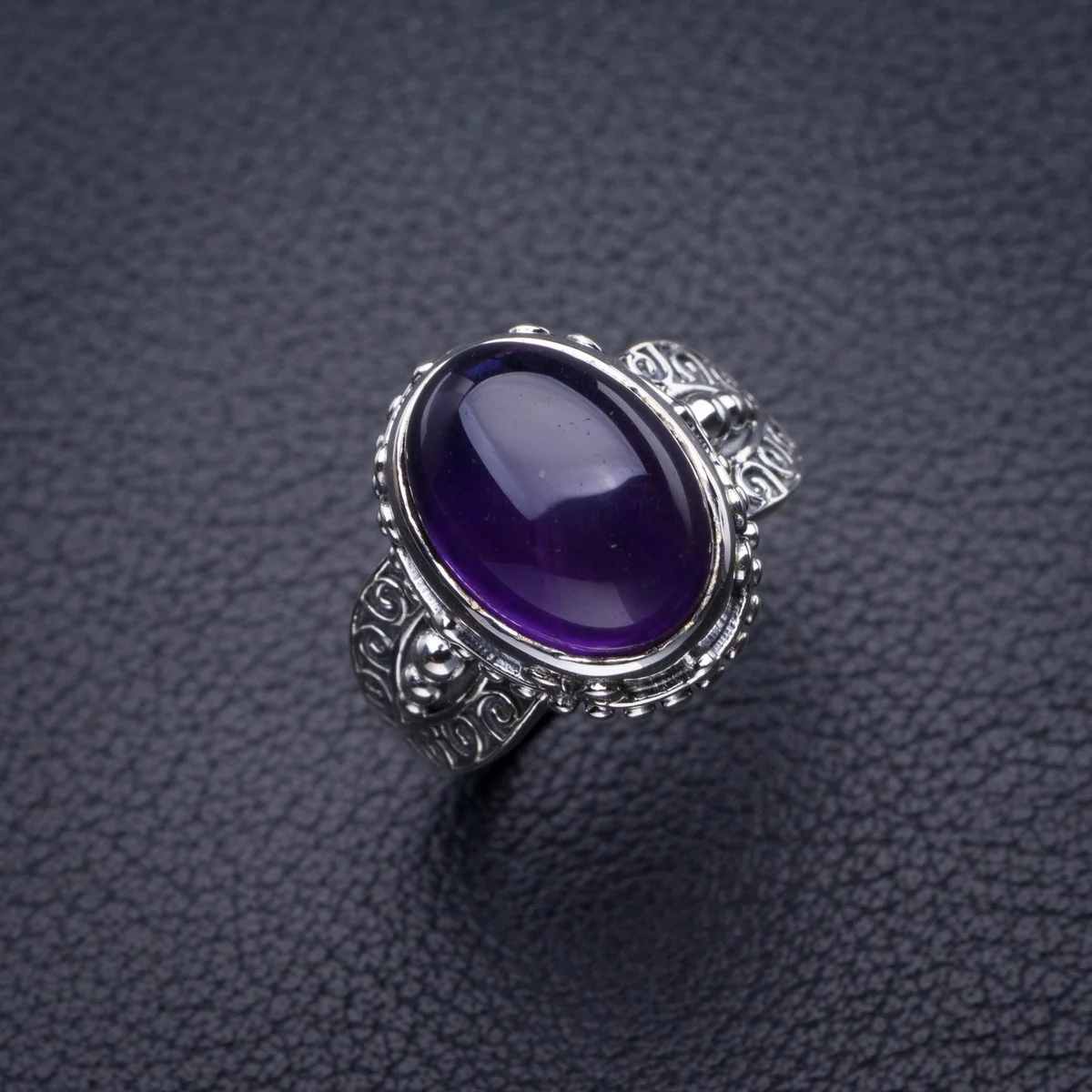 

StarGems Natural Amethyst Handmade 925 Sterling Silver Ring 7 D4764