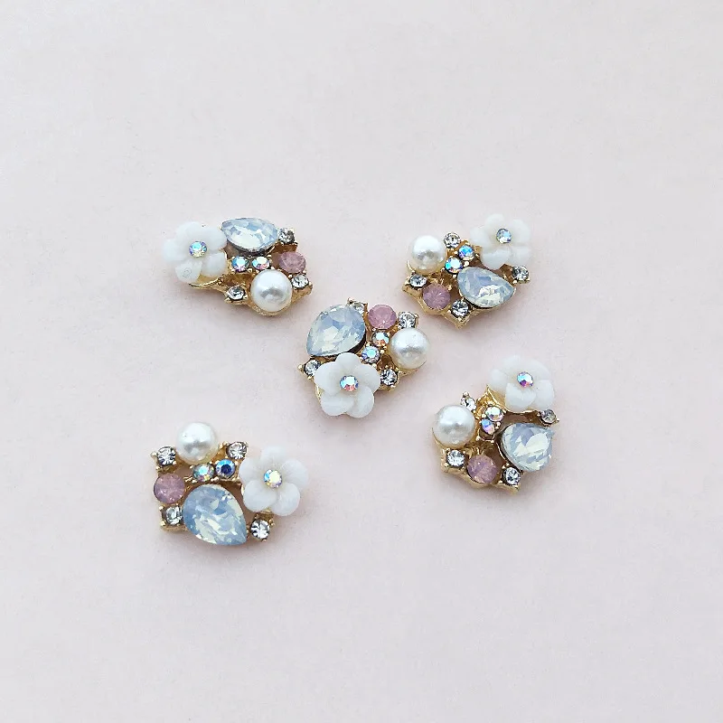 

10 Pcs/Lot New Alloy Ornaments Earrings Jewelry Rhinestone Shell Flower Cube Flower Plate Alloy Jewelry Diy Handmade Accessory