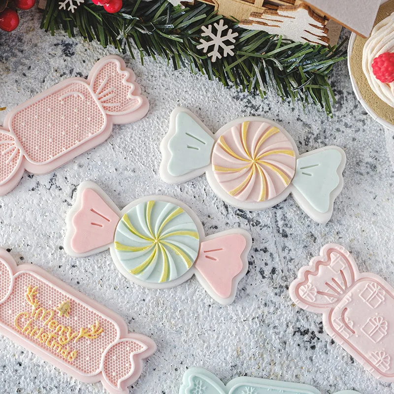 

2022 Xmas Candy Sweet Cookie Emossed Mold Christmas Holiday Party Fondant Pastry Cookie Cutter DIY Sugar Baking Biscuit Mould