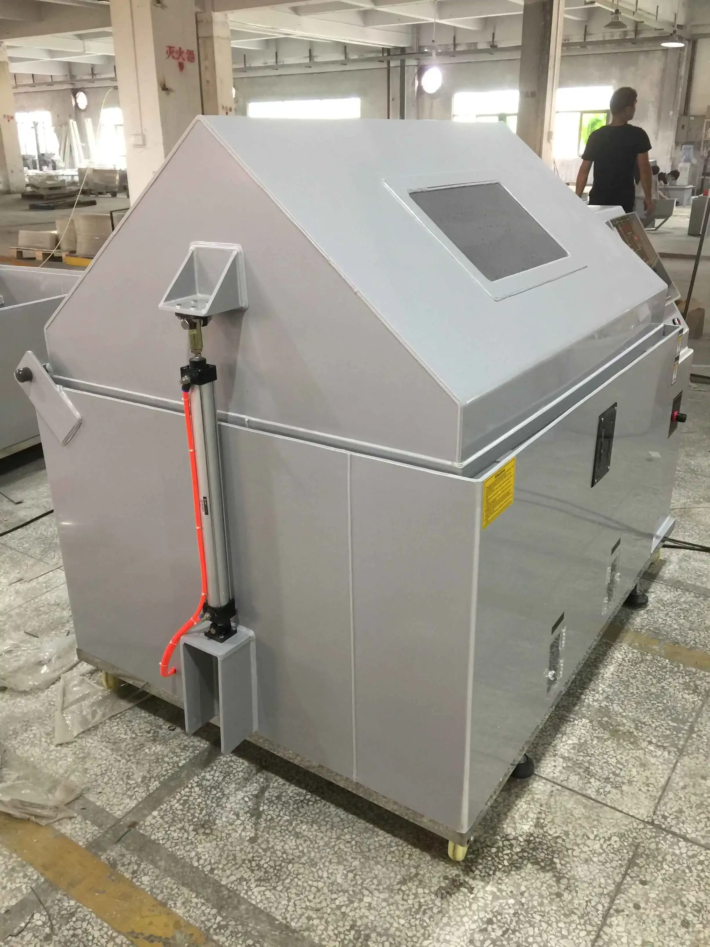 Лабораторная испытательная камера для солевого распыления ASTM B117 тестер