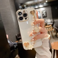 fashion luxury statue pearl chain wristband female soft case for iphone 11 12 13 pro max 7 8 plus xr x xs se 2020 cover fundas