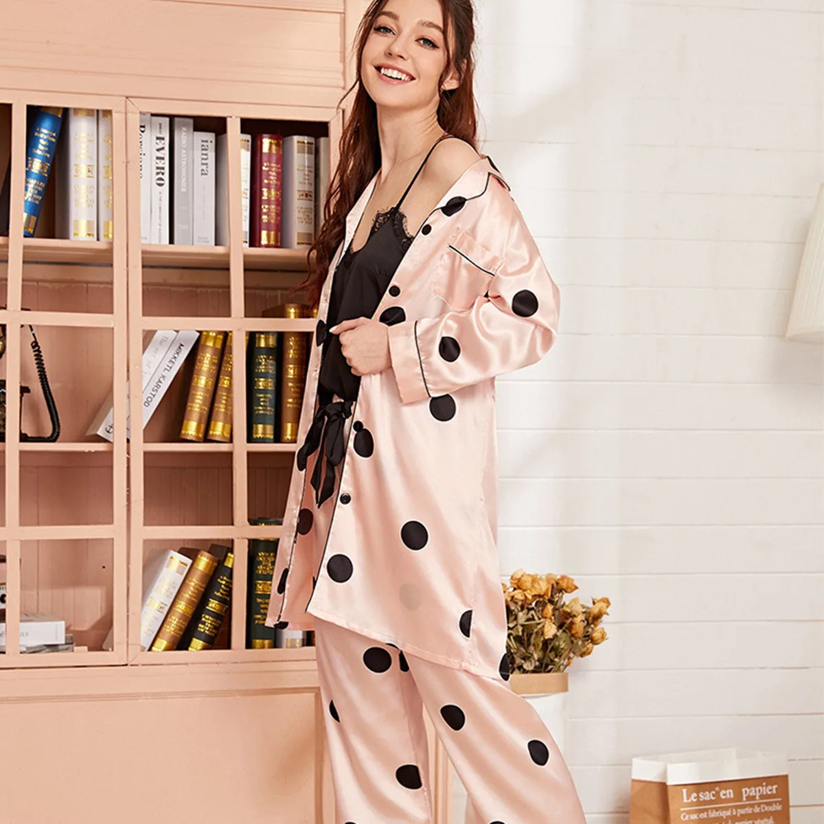 

Новая атласная пижама, пижамный комплект, одежда для сна, пижама, Пижамный костюм, женский комплект для сна из двух предметов, женская одежда для отдыха