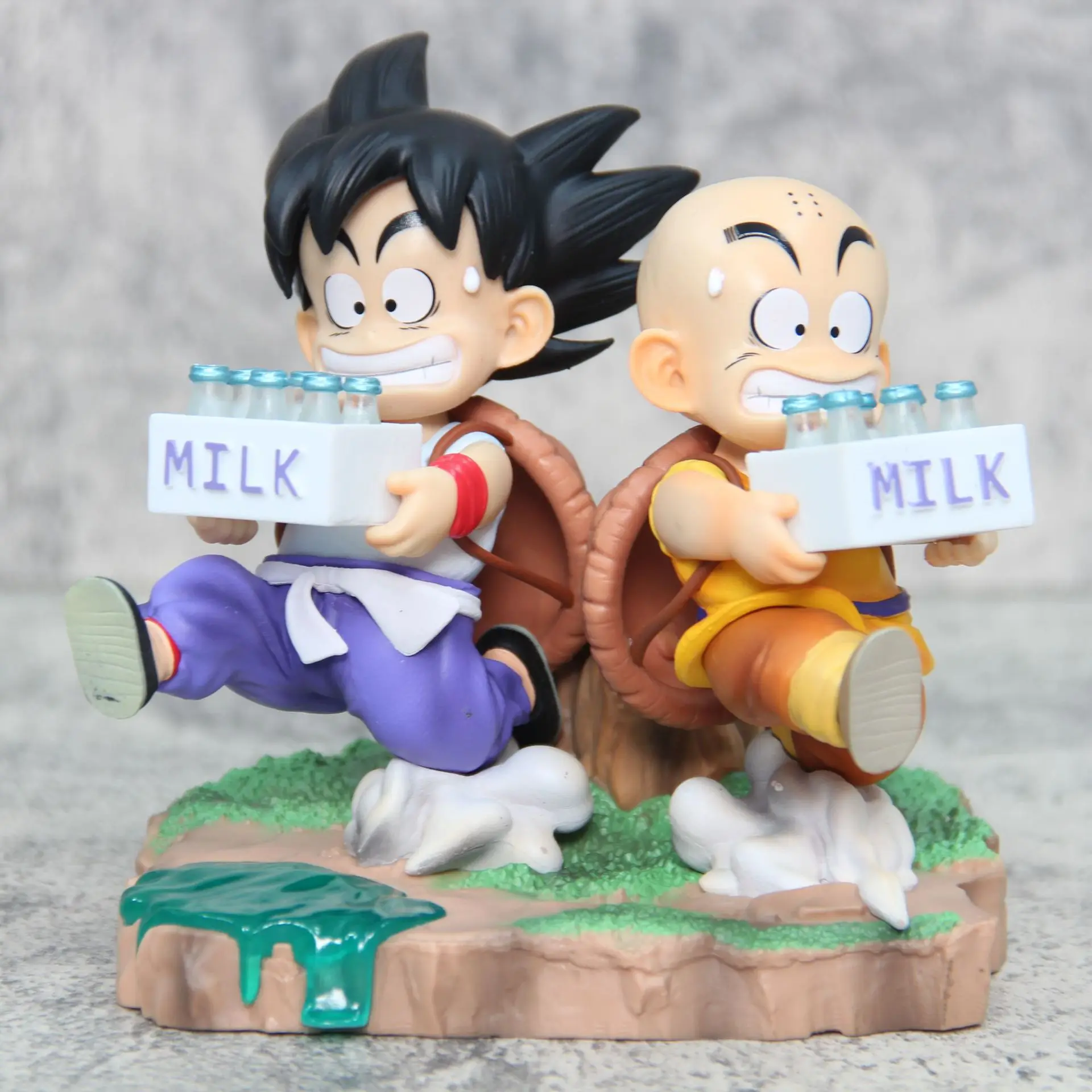 

Dragon Ball Young Kids krillin & Son Goku with Milk Action Figure Toys