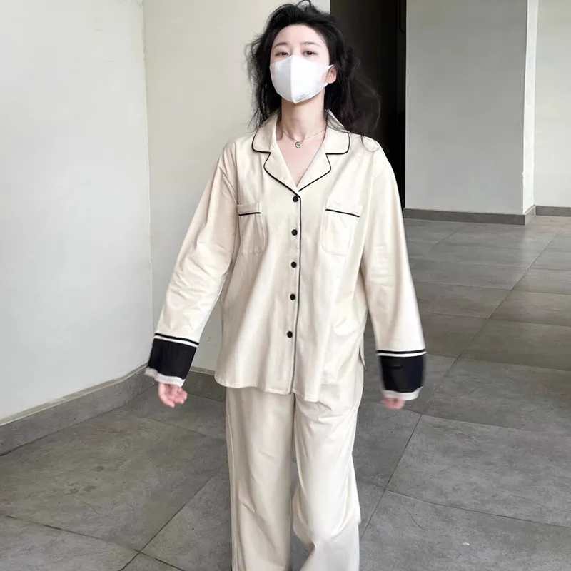 

Женская Осенняя пижама с длинным рукавом и принтом