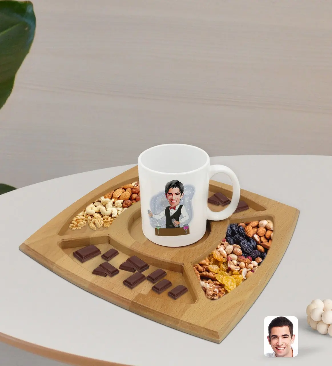 

Персонализированная белая кружка Bartender содержимого дерева, 4 отделения