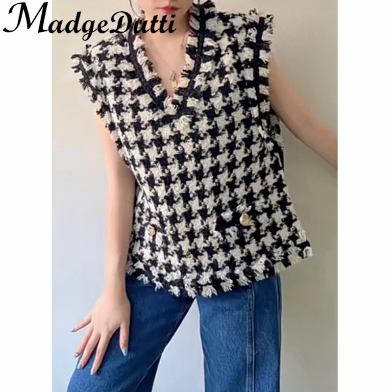 

10.9 MadgeDutti 2022 Autumn New Vintage Houndstooth Plaid Tweed V-Neck Bandage Vest Coat Women