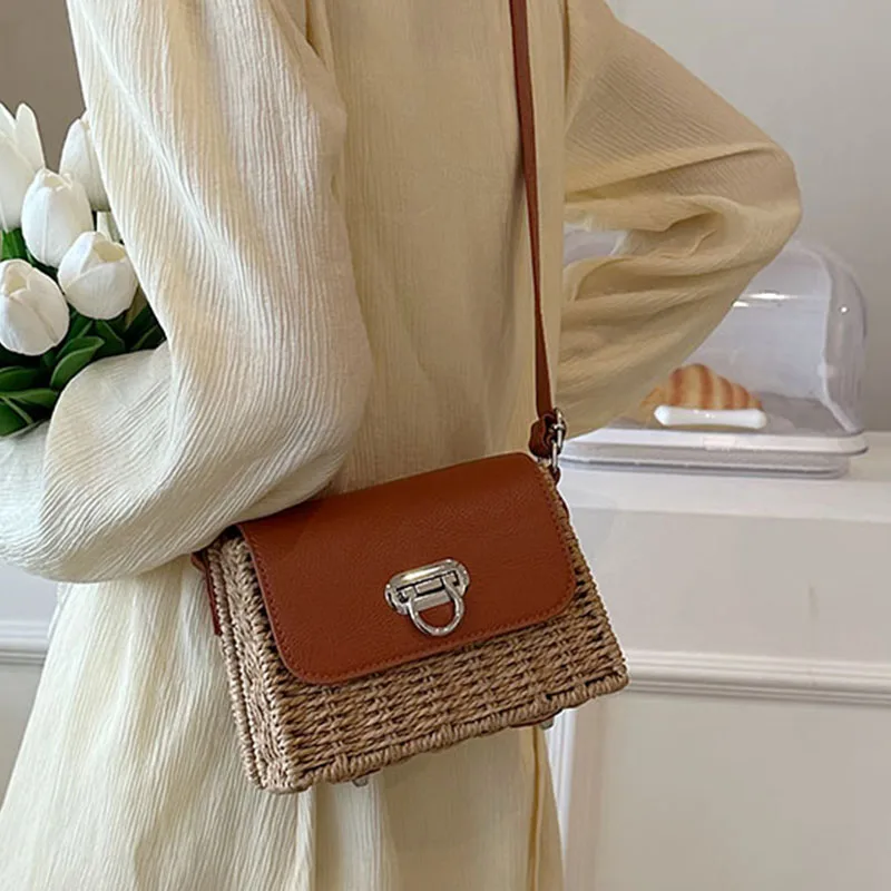 Summer Straw Bag For Women Woven Handmade Handbag   pearl Lady Tote Small square bag Vacation Beach Bag shoulder crossbody bag