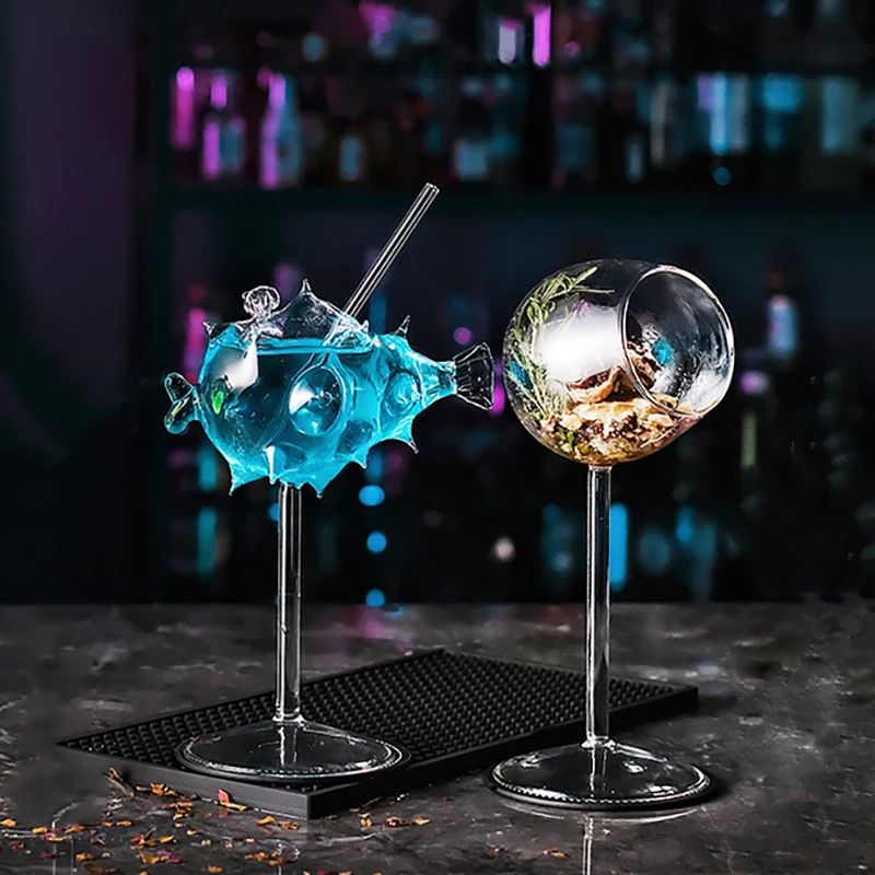 

Creative Cocktail Glass Goblet Puffer Personality Bar Blending Cup Martini Glass for Bar restaurant Party Drinkware