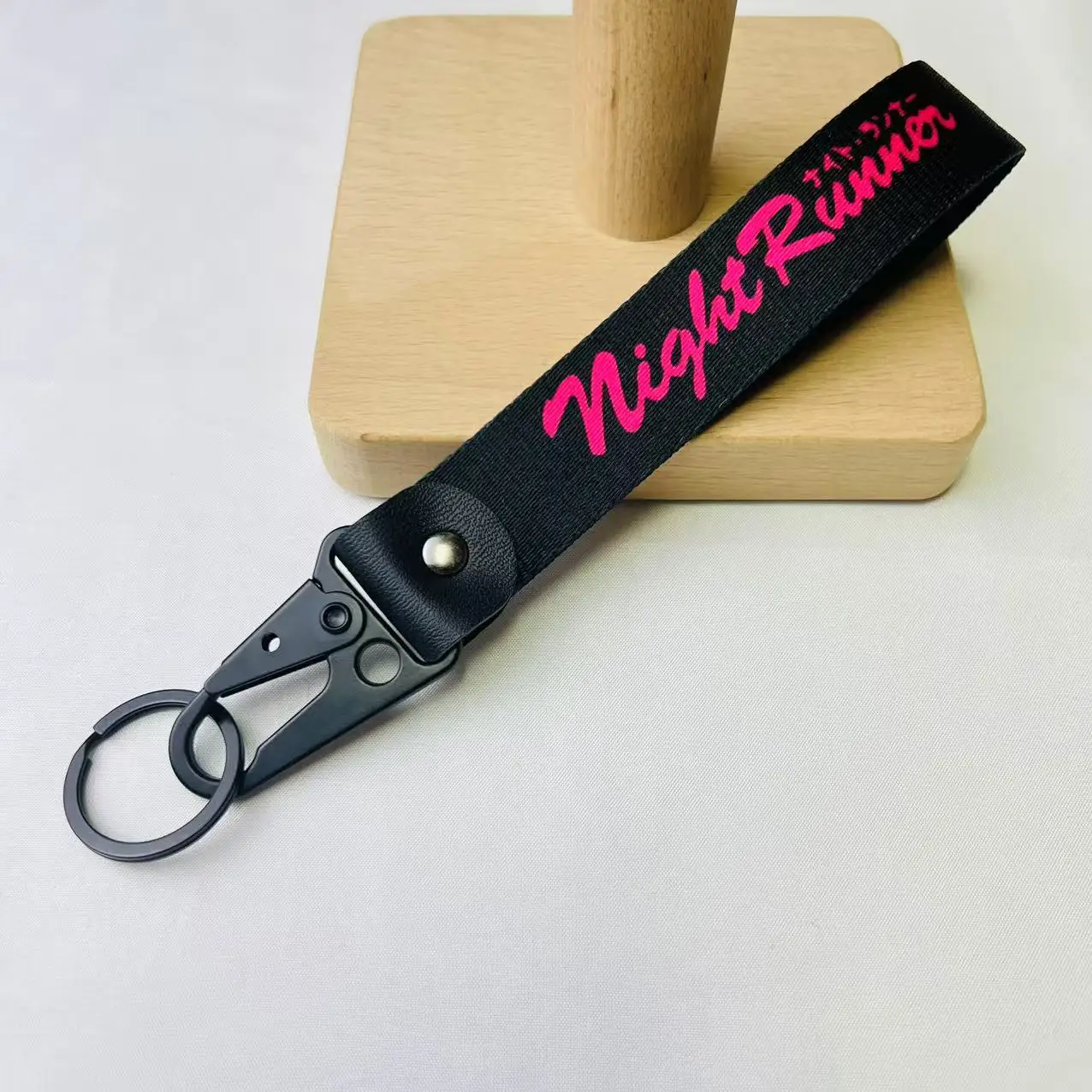 

Автомобильный брелок с принтом, уникальный брелок с надписью, старые автомобили, нейлоновые бирки для ключей, ремешок для BMW VW Ford Hyundai Nissan Audi Honda, аксессуары