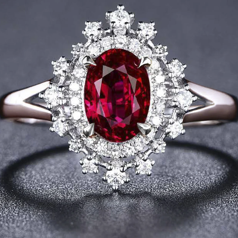 

New Fashion Classic Silver Color Lace Egg-shaped Red Zircon Ring for Women Wedding Party Copper Ring Jewelry