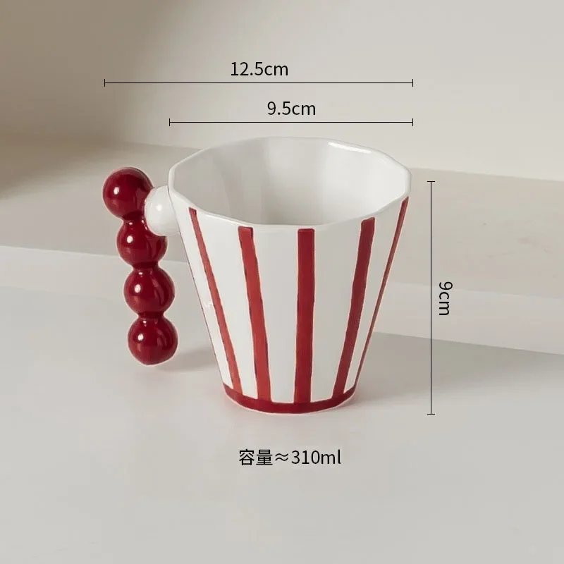 

Ретро полосатая керамическая кружка