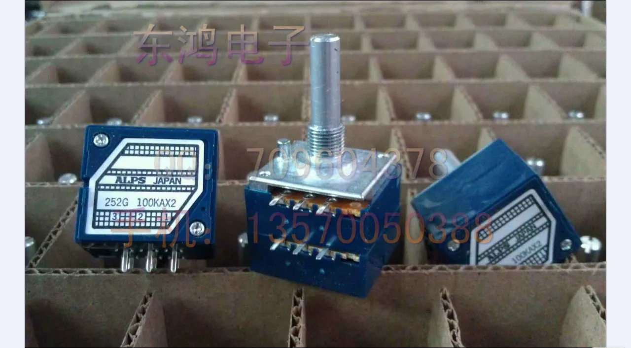 

Fever Grade 27 potentiometer duplex A50k round shaft 25MM