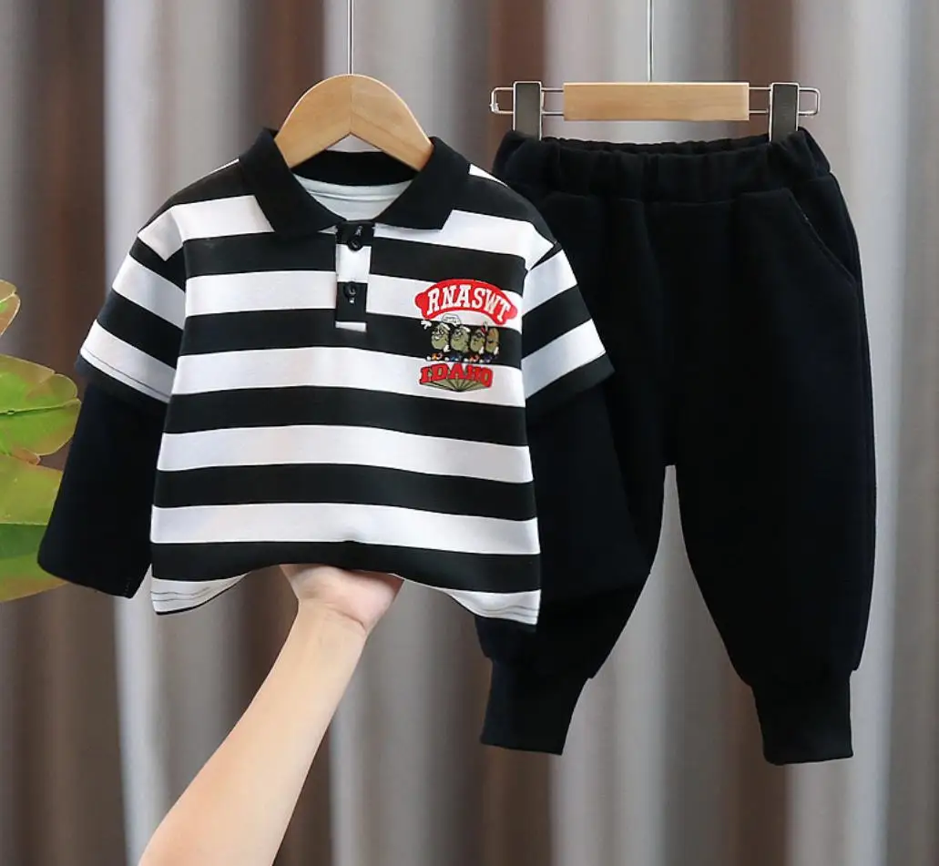 

Одежда для маленьких мальчиков в Корейском стиле, осенние спортивные костюмы, модные футболки с длинными рукавами и лацканами в полоску и штаны, комплект одежды для детей