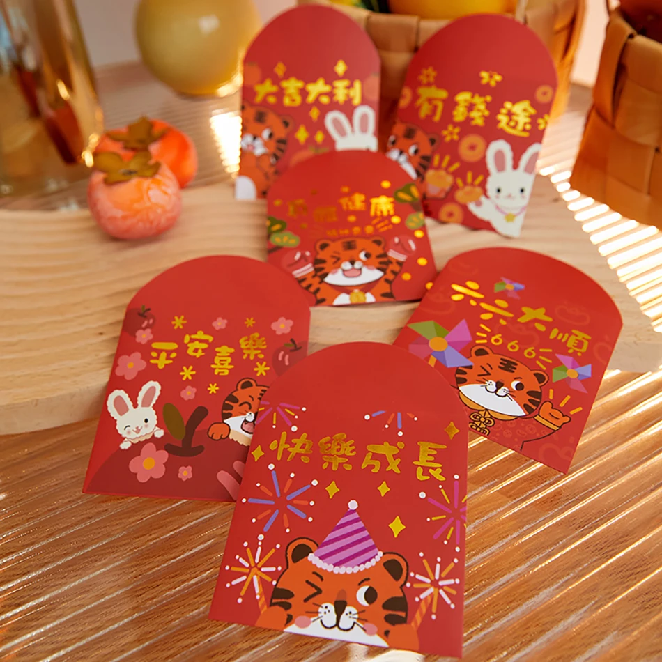 Новогоднее украшение оригинальный дизайн красный пакет милый праздник весны