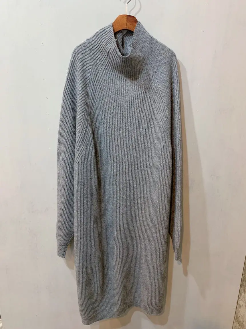 Корейская версия ленивое платье-свитер большого размера с длинными рукавами