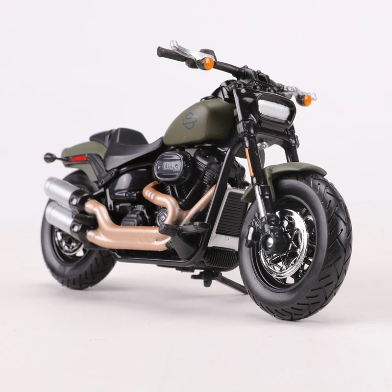 Модель автомобиля Maisto 1:18 2022 Fat Bob 114 из сплава