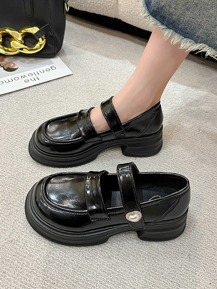 

Женские кроссовки в британском стиле, повседневные универсальные туфли на плоской подошве, Модные сабо на платформе, Классические оксфорды с круглым носком в стиле преппи на осень