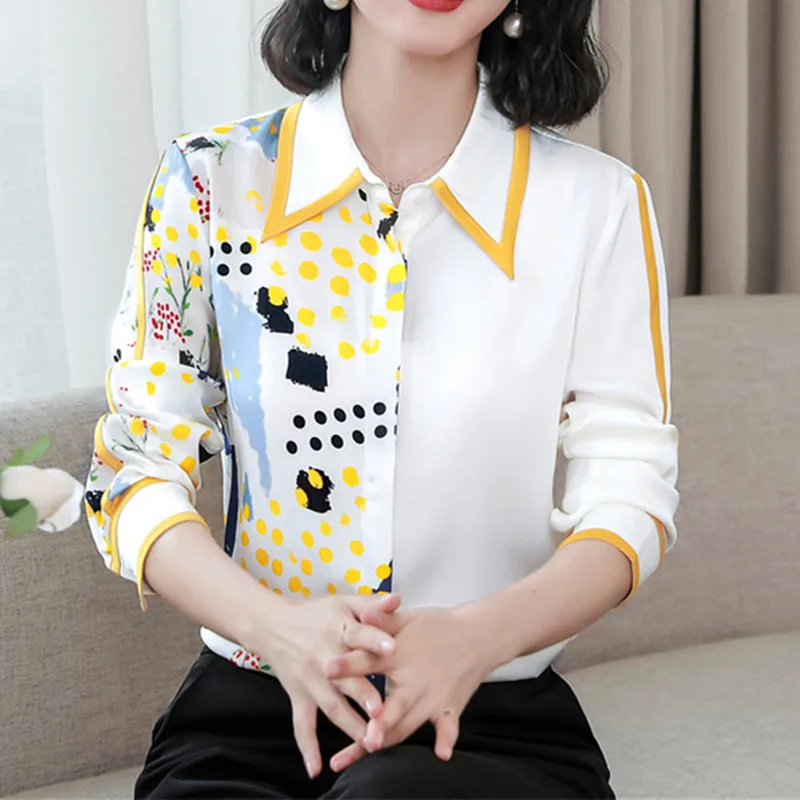 Рисунок 5 - Модная женская рубашка с цветочным принтом