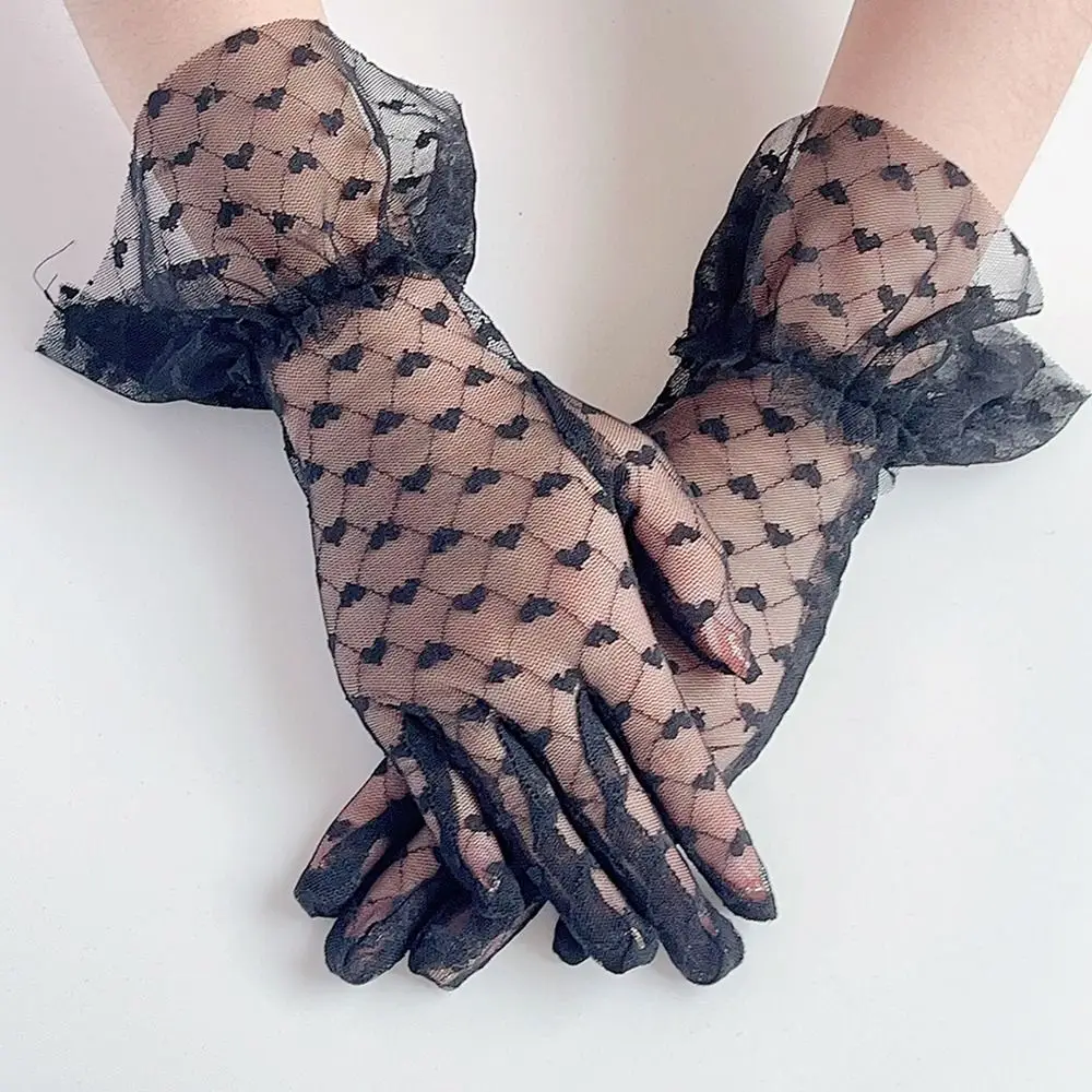 

Heart Embroidered Sunscreen Gloves Fashion Touch Screen Mesh Sun Protection Gloves Ruffles Lace Gloves Driving