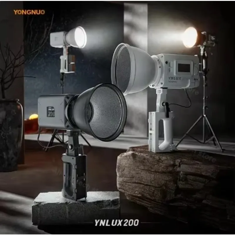 Новый портативный светодиодный видеосвет YONGNUO LUX200 YNLUX200 200W 2700K-6500K с мощностью 200 Вт, COB-матрицей и регулируемой цветовой температурой (art.: 3920db9136f18) - 3920db9136f18