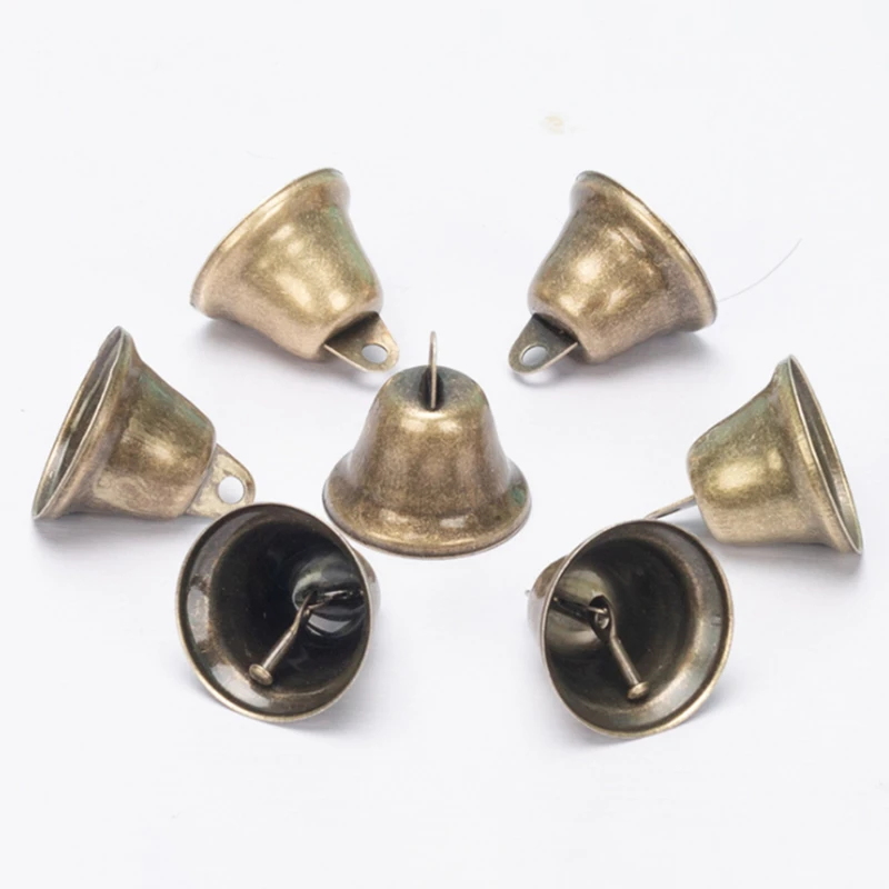 

5pcs Brass Christmas Decoration Jingle Bells Pet Pendants Hanging for Festival Party Making Wind Chimes Decorations