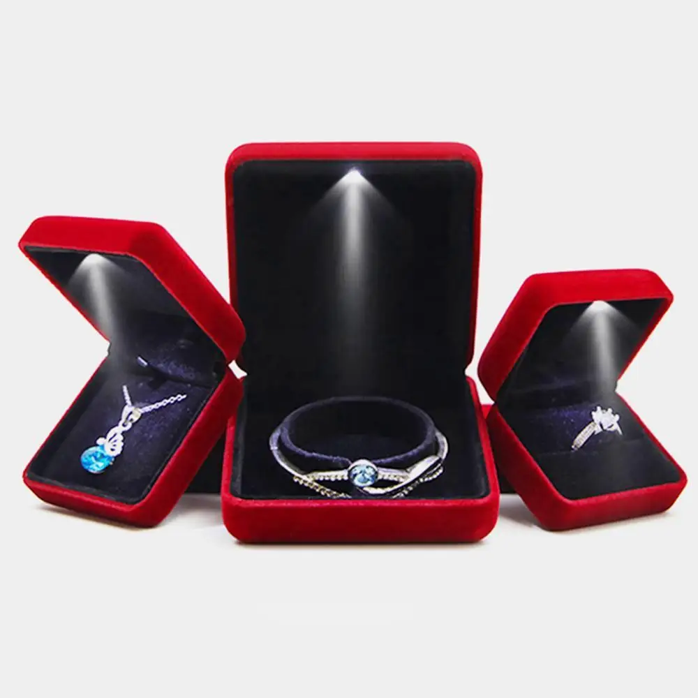 

Jewelry Decoration Portable Jewelry Case Ring Box Storage Box Ring with LED Light Bracelet Necklace Organizer Wedding Bo