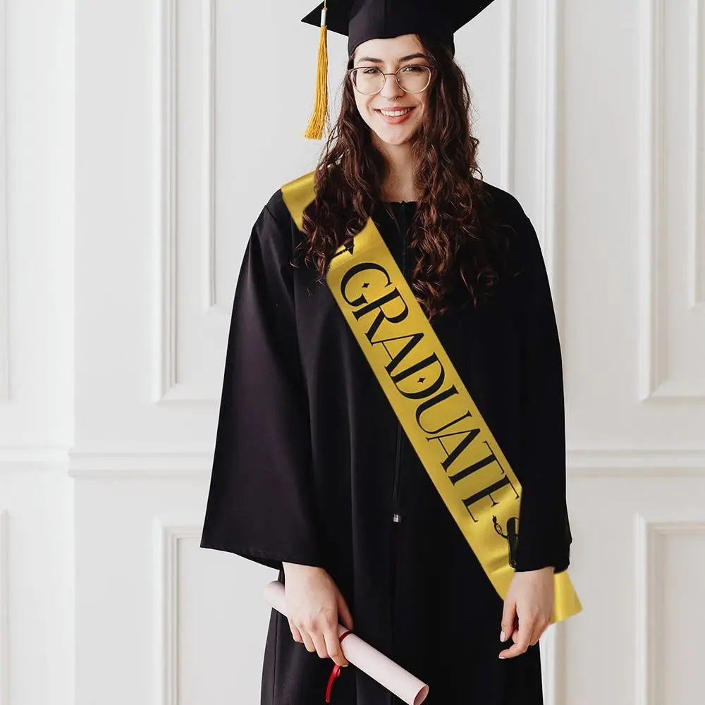 Фото Золотой блеск с буквой I GRADUATED пояс орнамент унисекс выпускной пояс шарф этикетный пояс выпускной плечевой ремень №5
