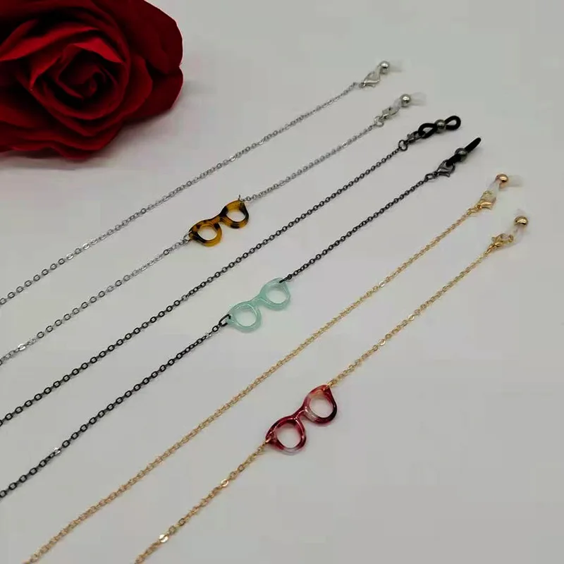 

AGBRENDA Trendy Spectacles Shaped Pendant Glasses Chain Metal Eyeglass Lanyard Mask Chain Non-slip Reading Glasses Accessories