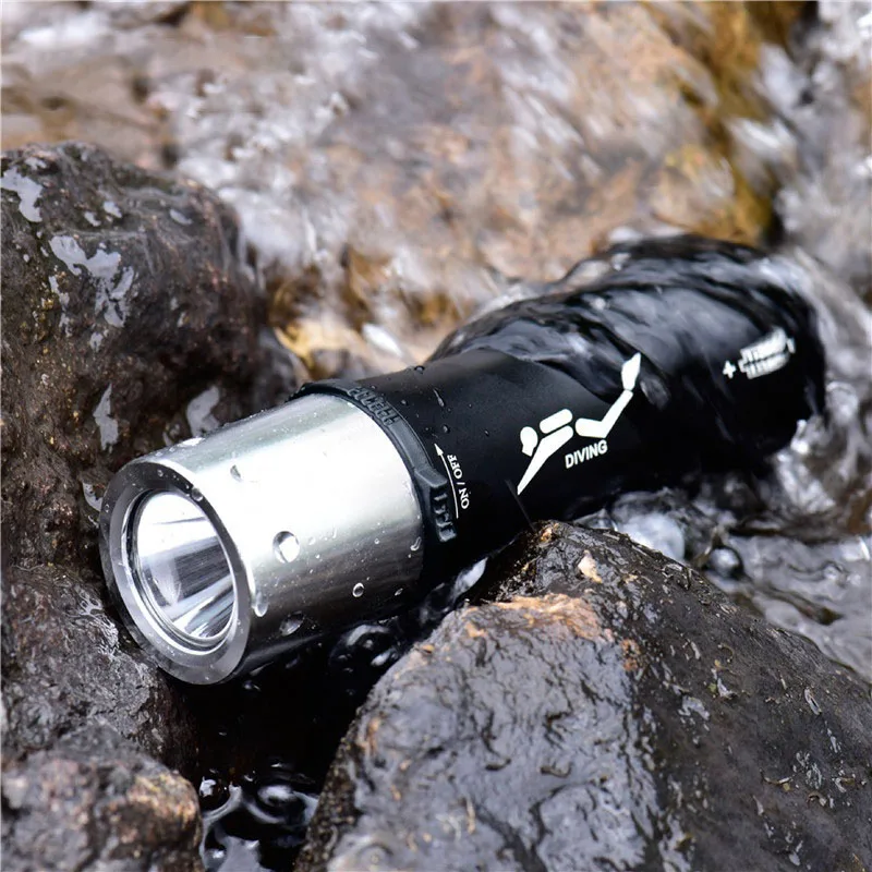 Outdoor XML T6 Bright Torch Light Diving Flashlight Aluminum Alloy Diving Lighting Spotlight Magnetic Switch Waterproof