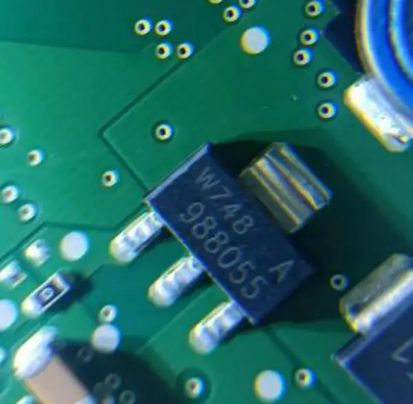

Free shipping 988055 BUK9880-55A SOT223 10PCS