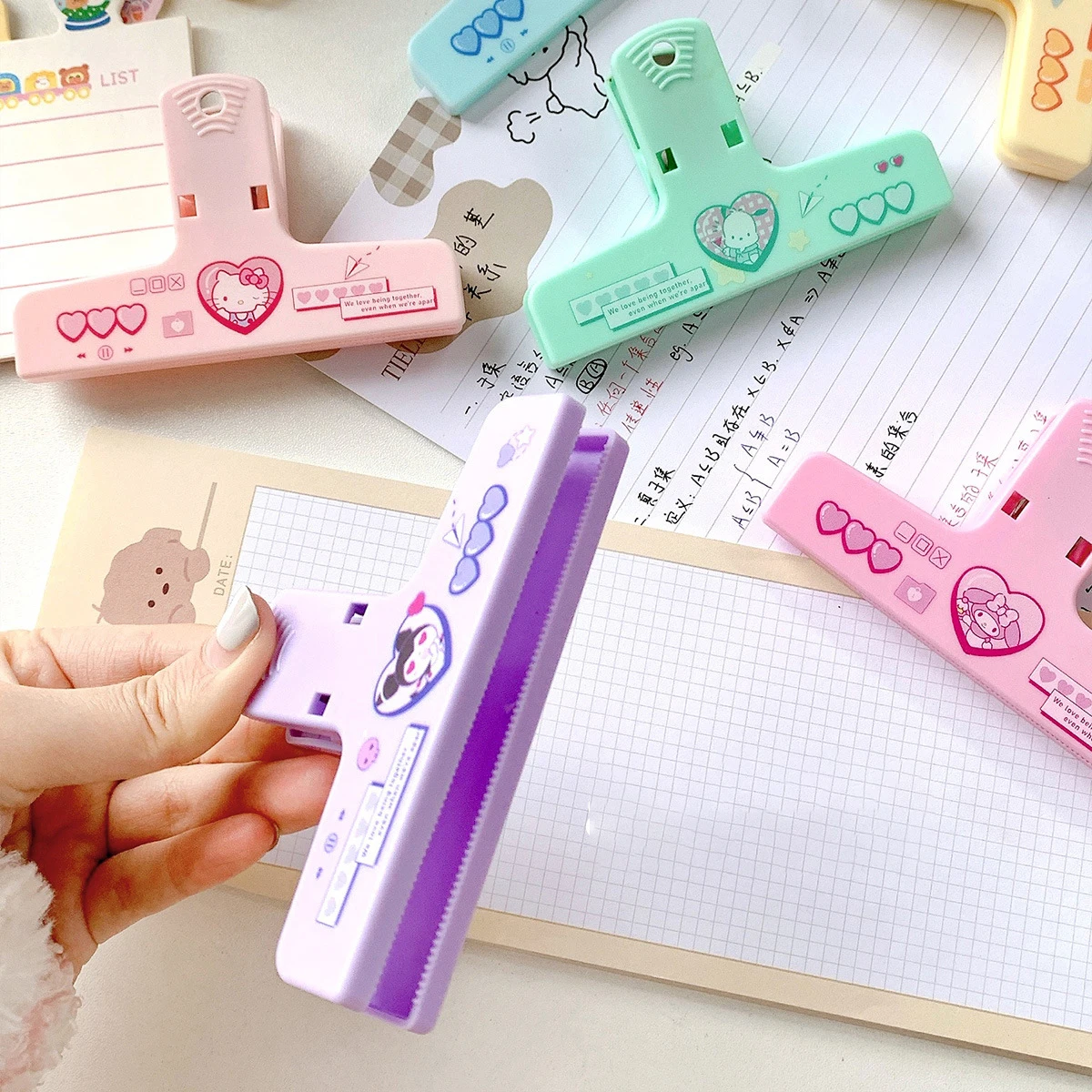 

Sanrios Kawaii Мультфильм Hellokittys My Melody Cinnamoroll помпон Purins Ledger зажим милый оригинальный фиксирующий Зажим изысканный подарок