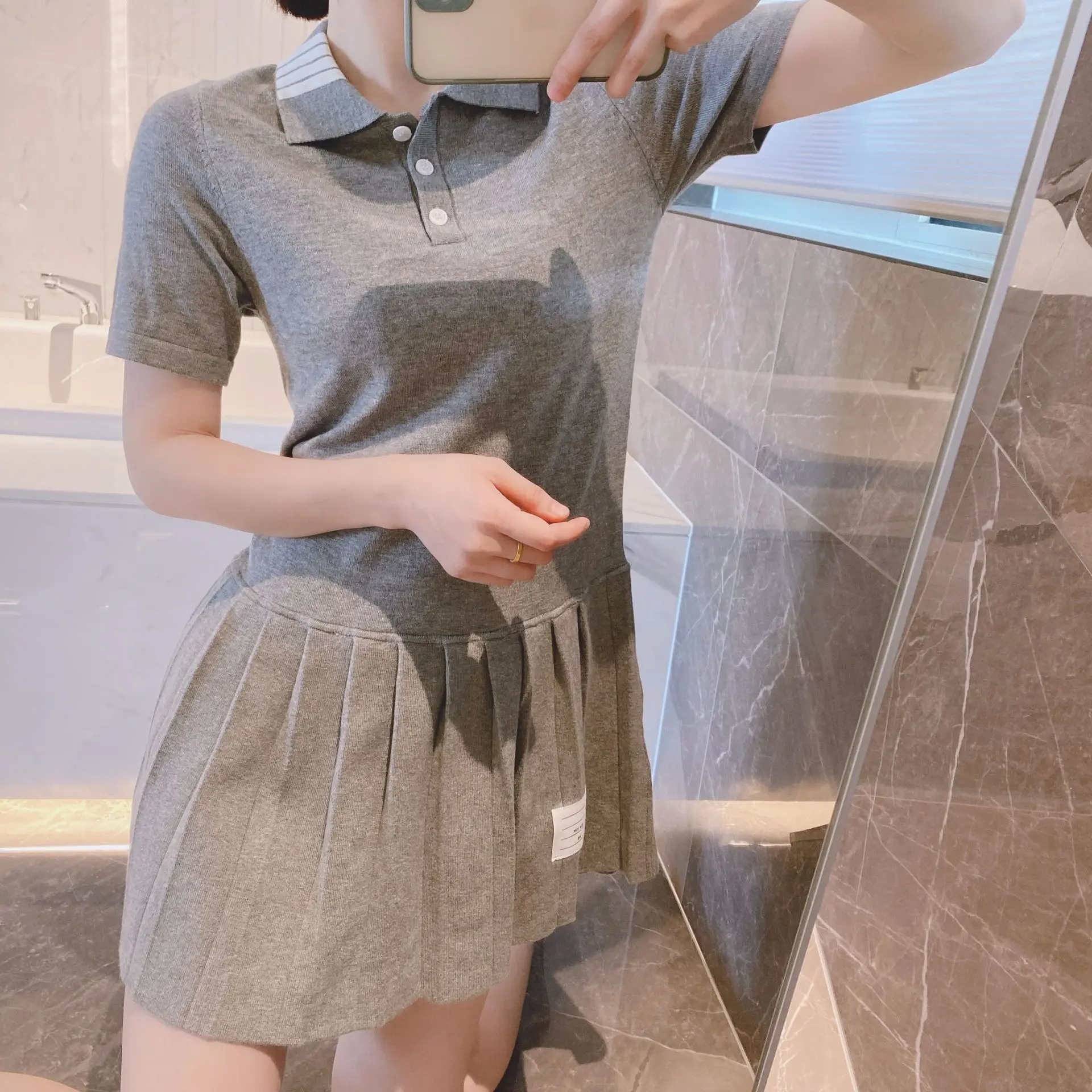 

High quality Korean style TB Lapel Four-bar Sleeveless Knit Vest Skirt Dress Pleated Skirt In Summer