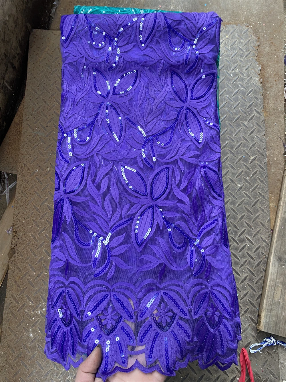

Latest 2022High Quality African Nigerian Tulle Lace Fabric With Sequins Embroidery Sewing Guipure Organza Prom Dresses 5yards