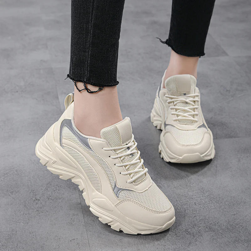 

Woman Platform Casual Shoes Thick Bottom Chunky Sneakers Womens Breathable Flats Height Increasing Trainers Woman Plus Size 42