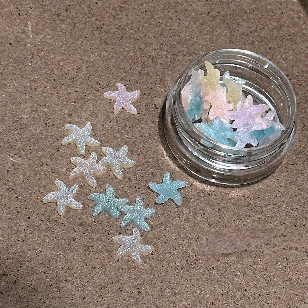 1 коробка бусины в виде морской звезды и русалки