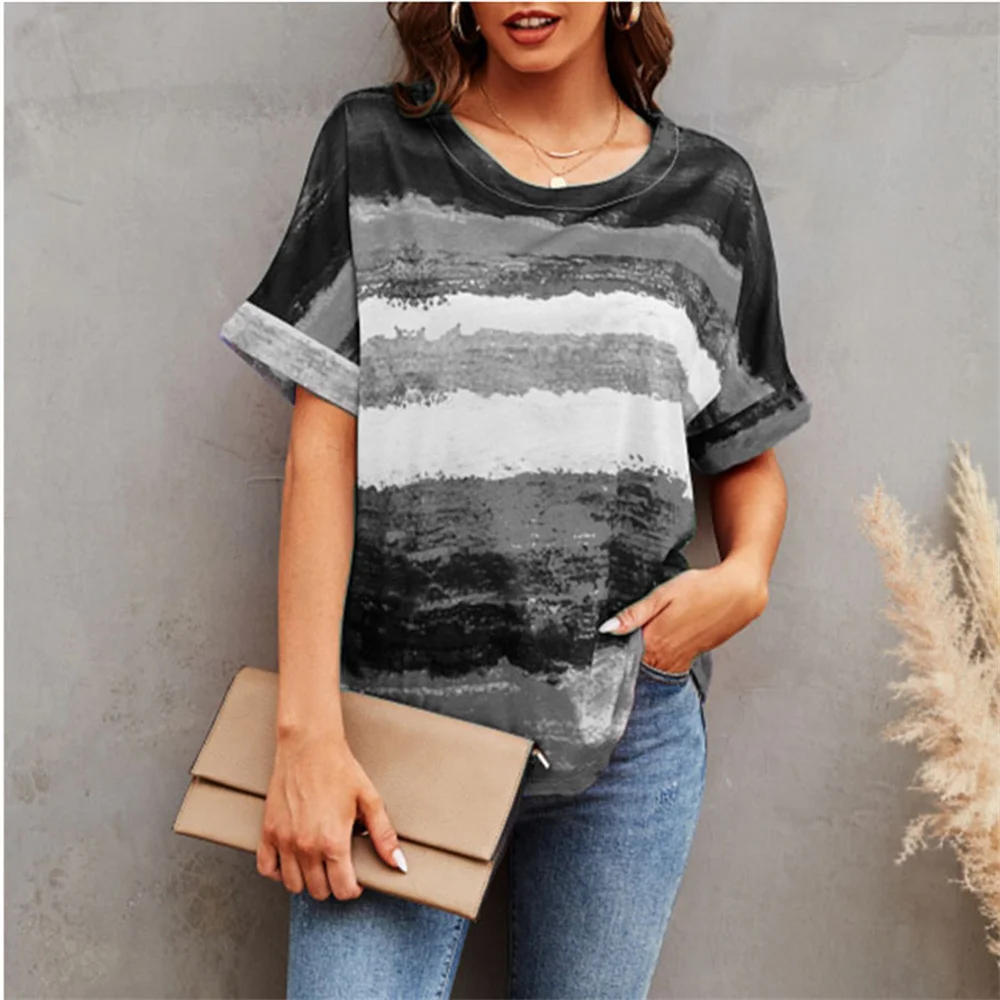 Купи Summer Short Sleeve O-Neck Women T-Shirt Lady Striped Gradient Print Tops Female Large Size Casual High Street T-Shirt Pullovers за 478 рублей в магазине AliExpress